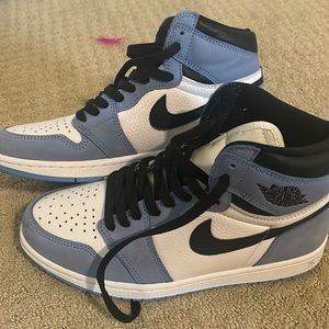 University Blue Jordan 1
